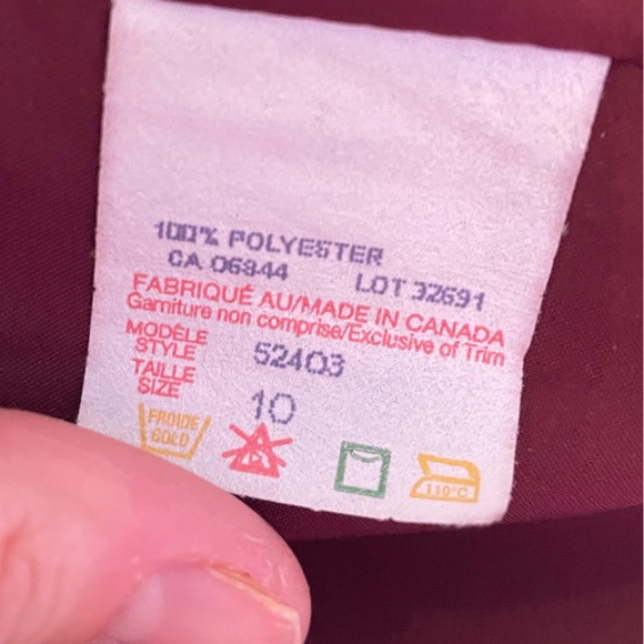 🇨🇦 NWOT vintage women’s blazer single button waist detail burgundy - Picture 6 of 6